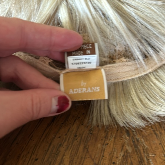 💯Noriko Collection By Aderans, Wig, creamy blond, brand new, never warn!💯 - Picture 11 of 11